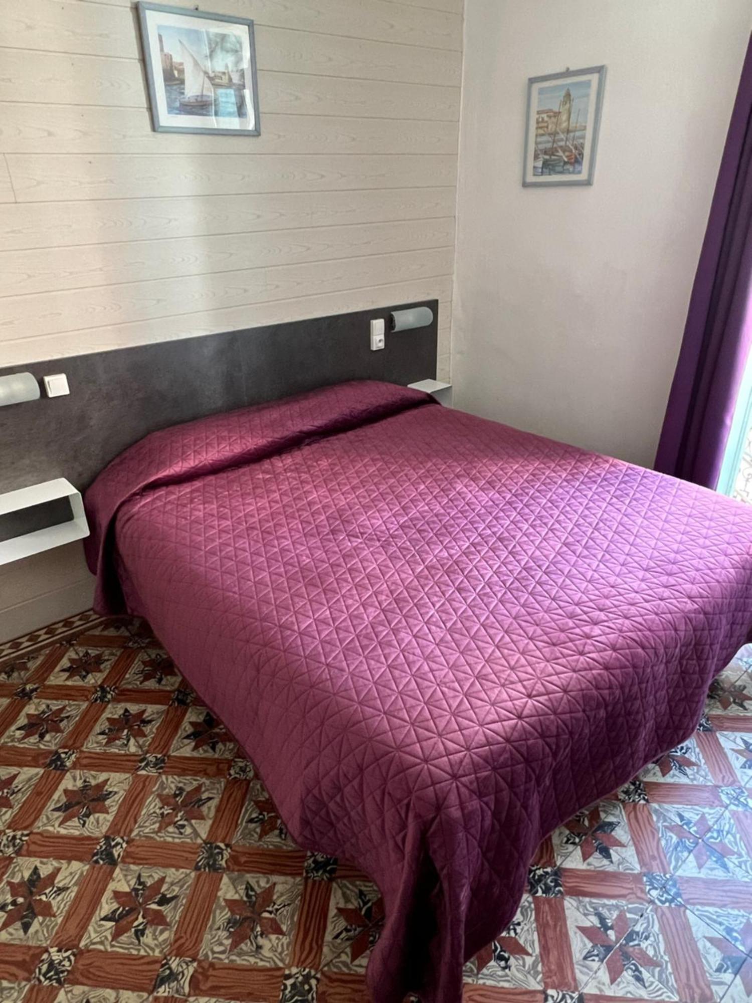 Hotel Restaurant Les Paquebots Port Vendres Phòng bức ảnh