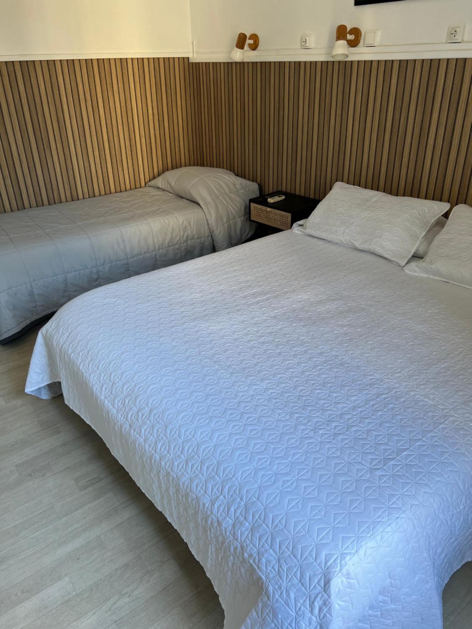 Hotel Restaurant Les Paquebots Port Vendres Phòng bức ảnh