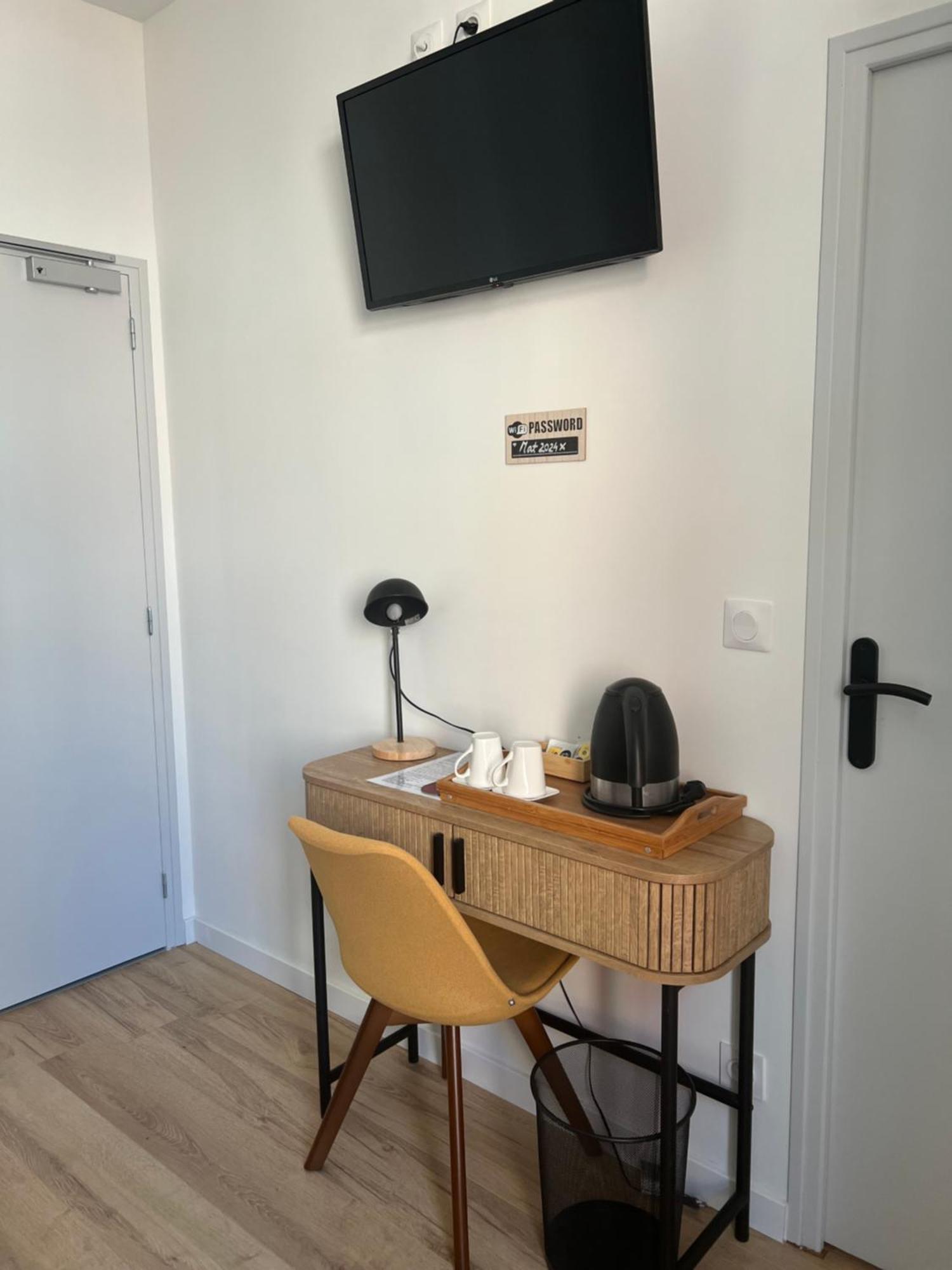 Hotel Restaurant Les Paquebots Port Vendres Ngoại thất bức ảnh